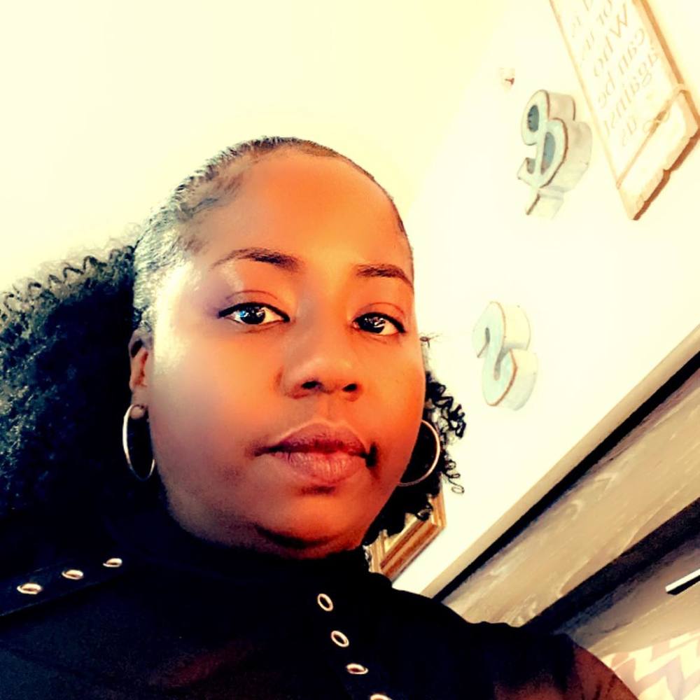 Meet your Posher, Lasheka